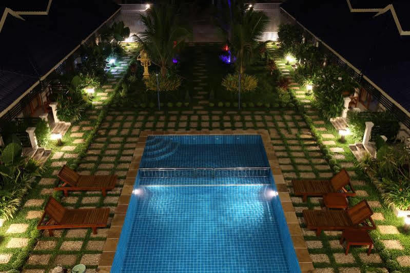 Ta Kloy Tip Bungalow Sihanoukville Esterno foto